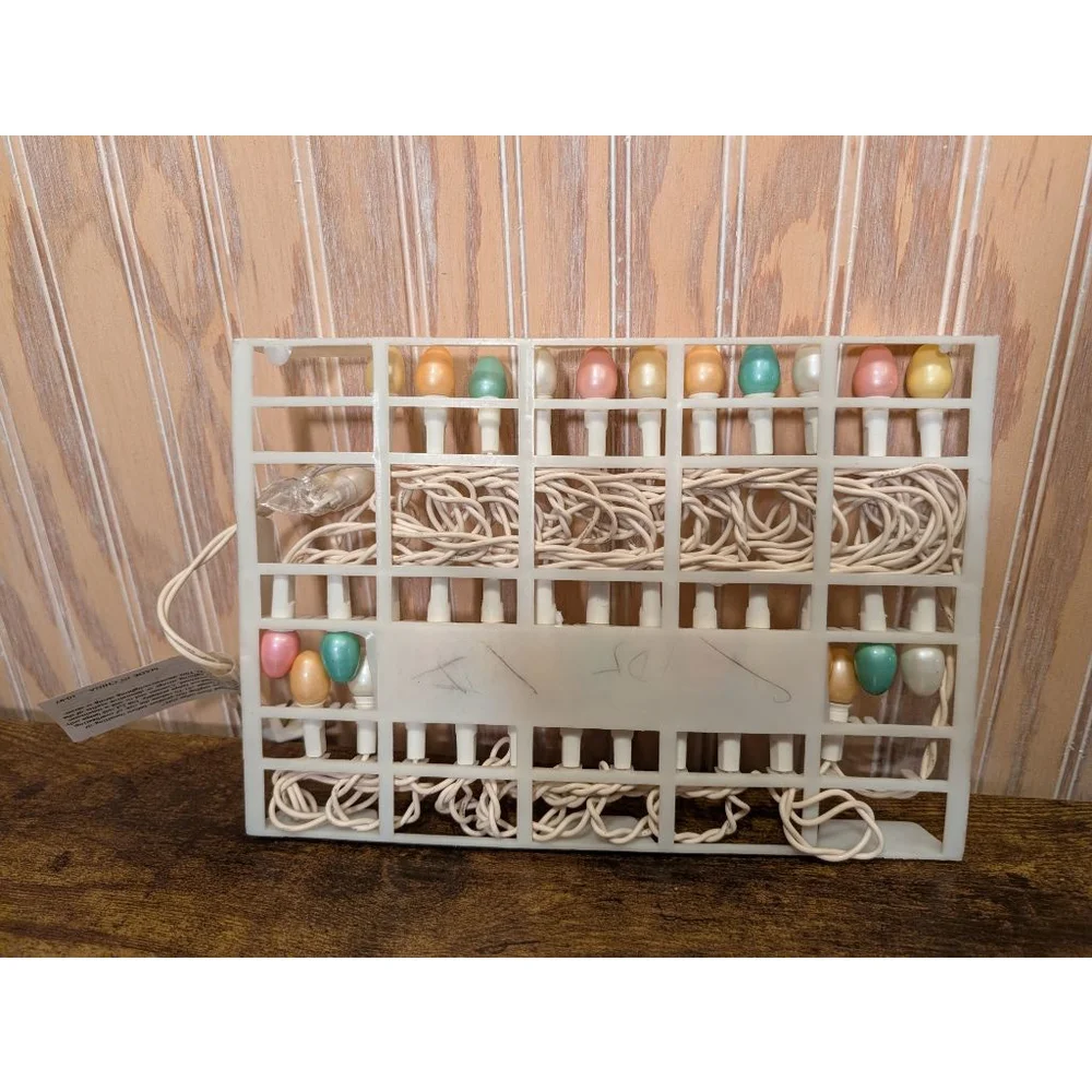 NWT Vintage Easter String Lights White Multicolor